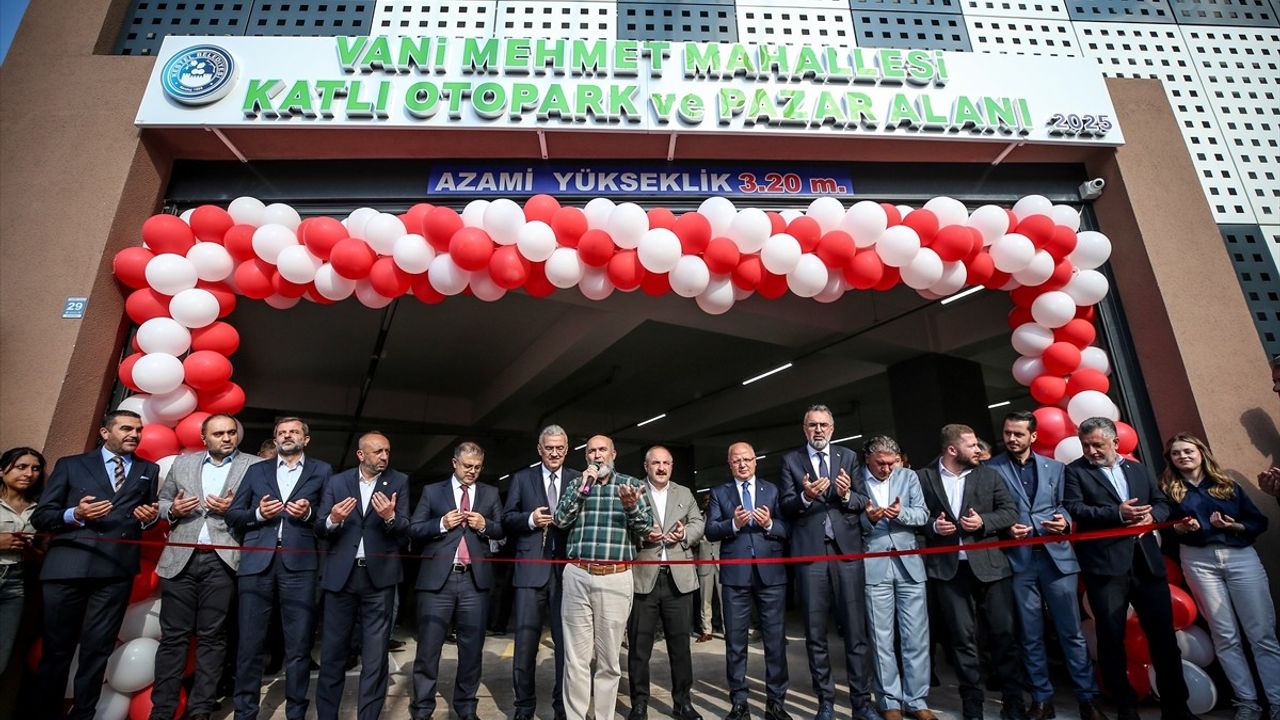 Varank'tan CHP'li Belediyelere Sert Eleştiri: ‘Projeleri Hayata Geçiremiyorlar’