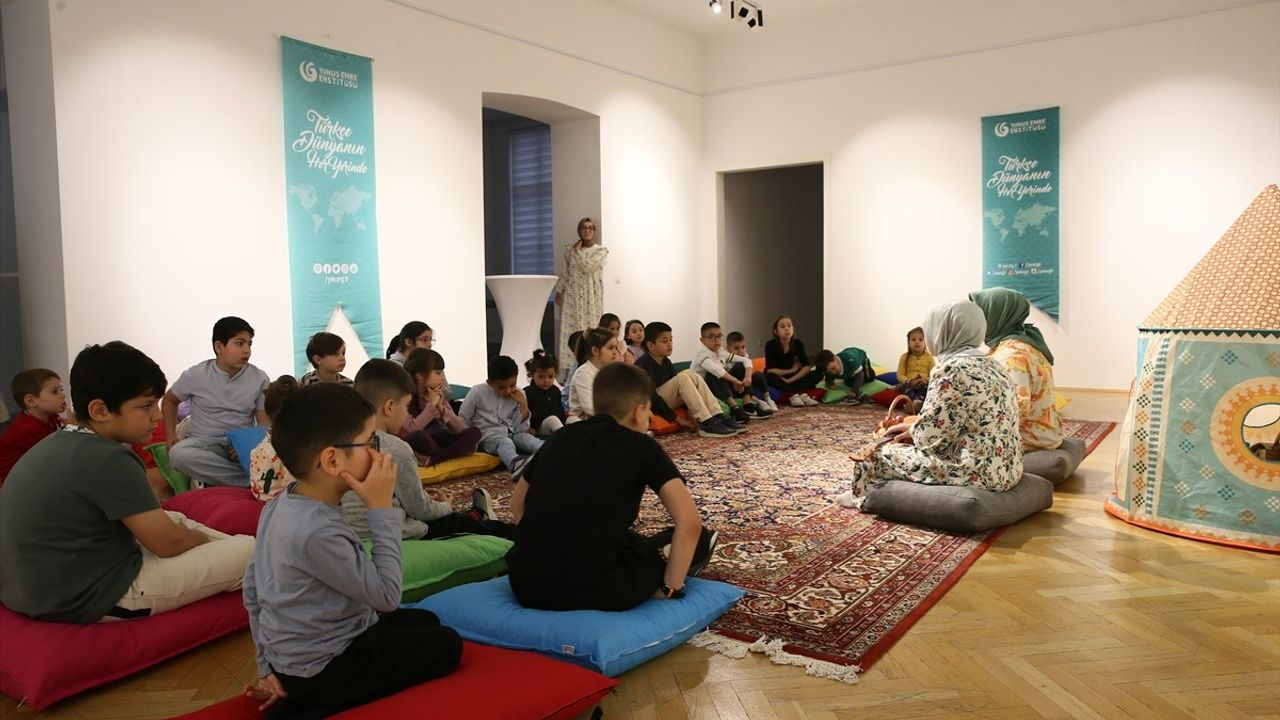 Viyana'da Çocuklara Masal Anlatma Etkinliği: 'Masal Çemberi'