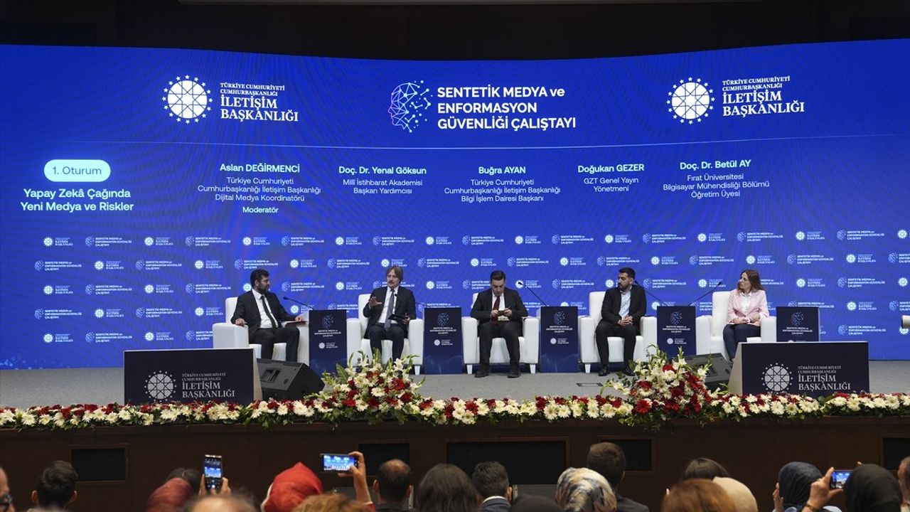 Yapay Zeka Çağında Yeni Medya ve Riskler Paneli