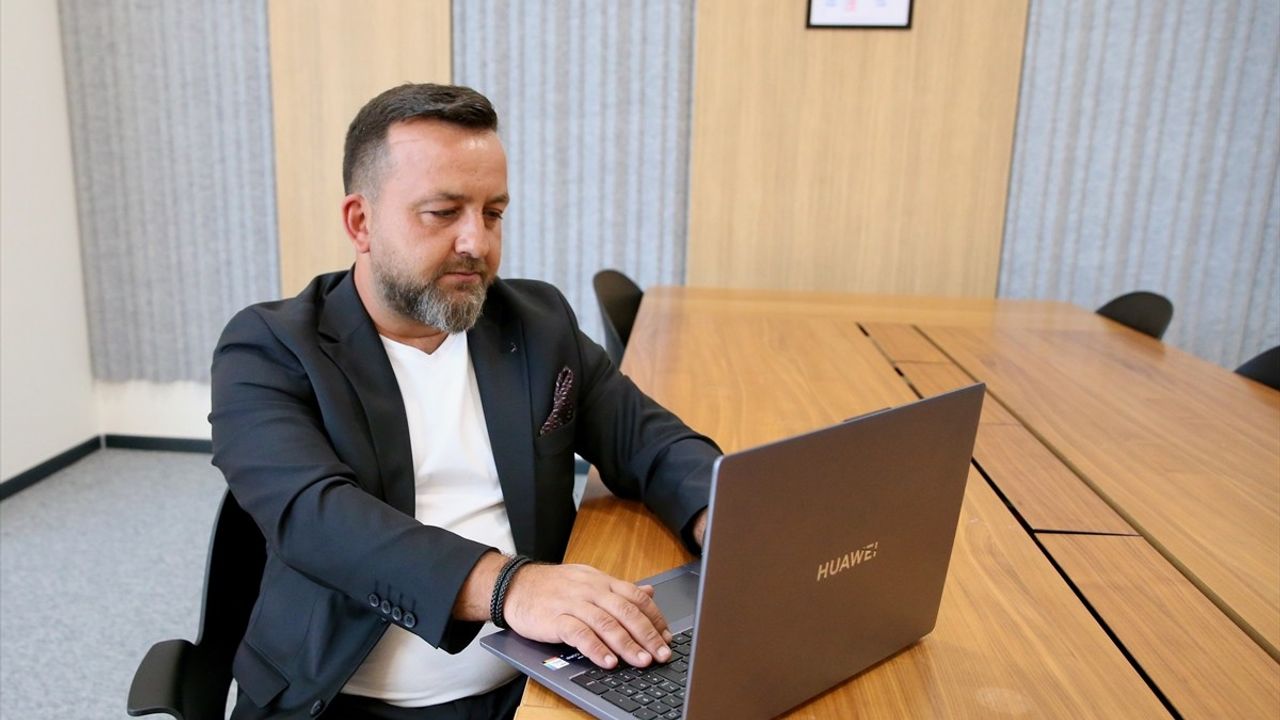 Yapay Zeka Destekli Yazılım Robotu ile Operasyonel Verimlilikte Devrim!