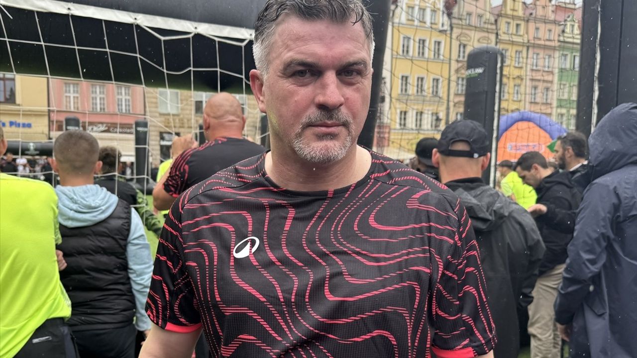 Zewlakow'dan Szymanski'ye Övgü: 'Mükemmel Bir Futbolcu'
