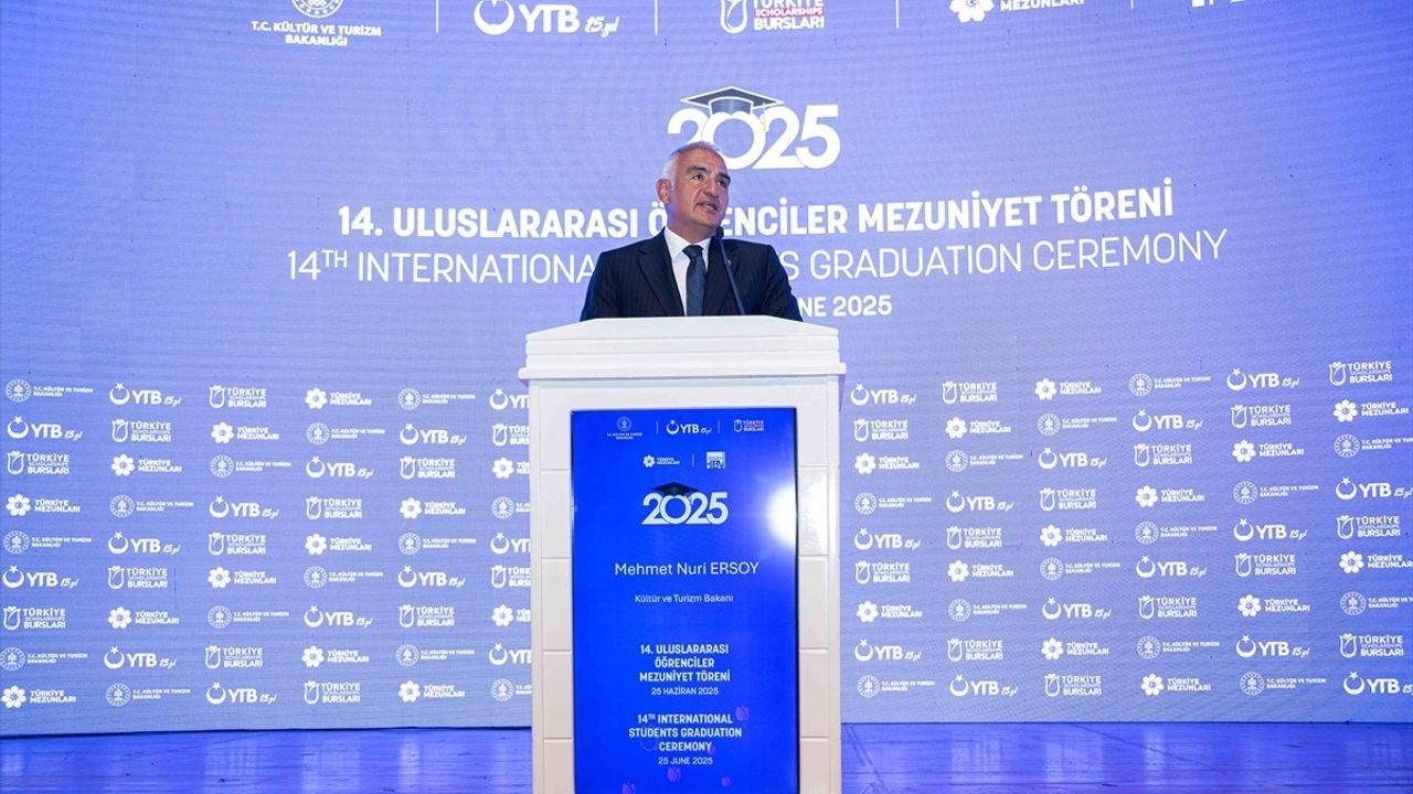 14. Uluslararası Öğrenciler Mezuniyet Töreni Ankara'da Yapıldı