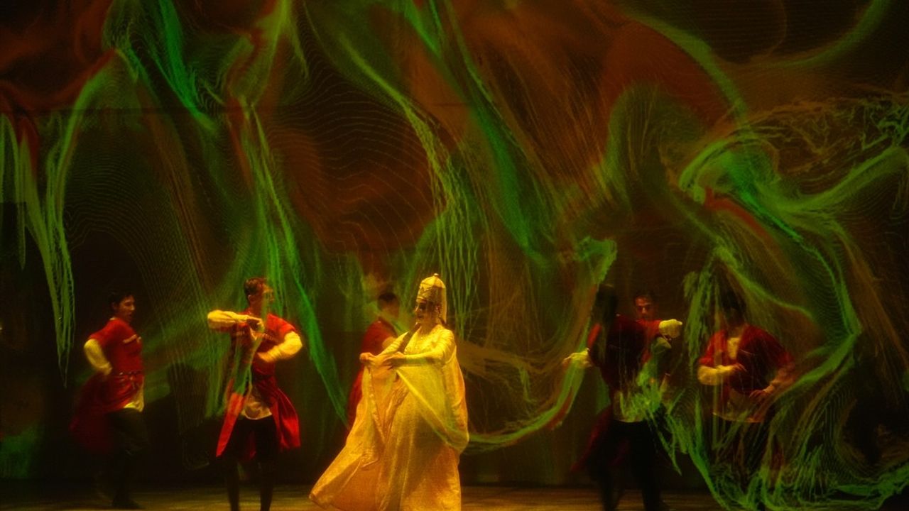 5. İstanbul Dijital Sanat Festivali, AKM'de Sanatseverleri Buluşturdu