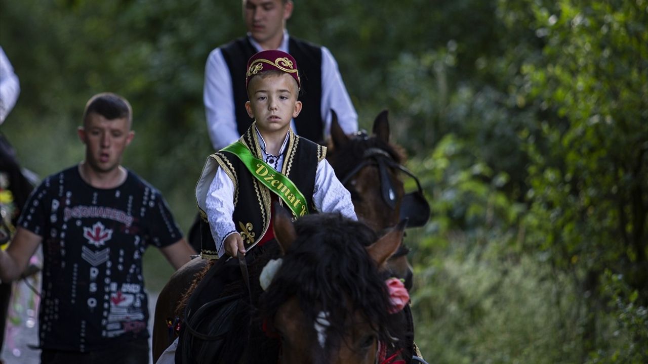 515. Ayvaz Dede Şenlikleri İçin Atlılar Yola Çıktı