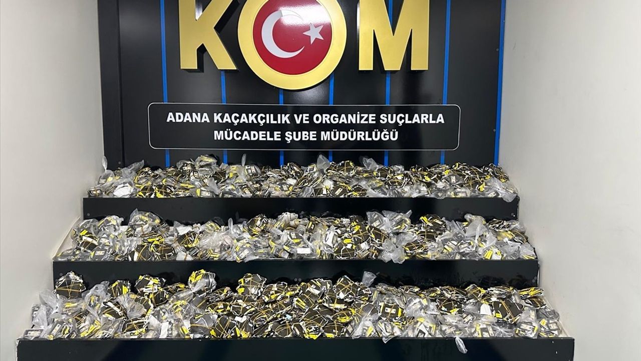Adana'da 16 Bin 750 Mükerrer Bandrol Ele Geçirildi