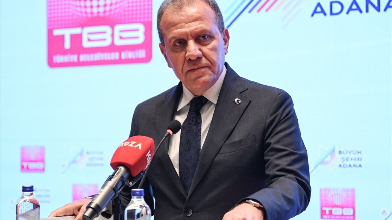 Adana’da 'Başka Bir Su Yönetimi Mümkün' Paneli Gerçekleşti