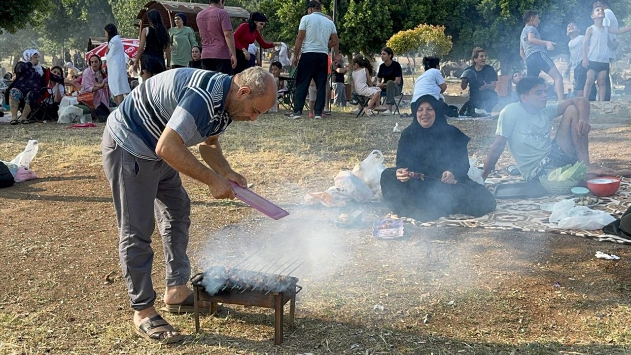Adana'da Piknikçilere Dronla Yangın Uyarısı
