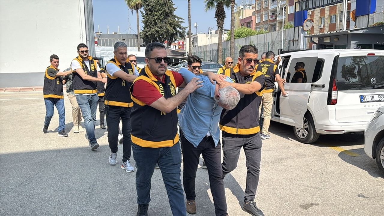 Adana'daki Kumar Operasyonunda 5 Tutuklama