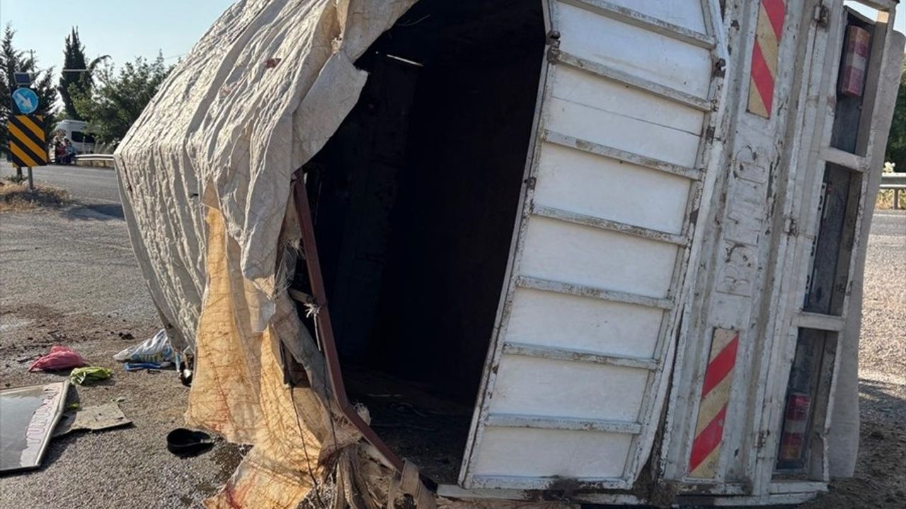 Adıyaman'da Trafik Kazası: 1 Ölü, 5 Yaralı