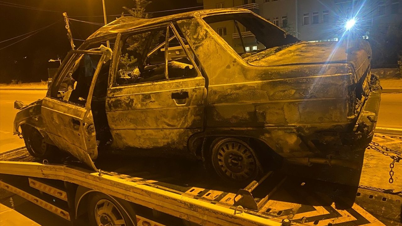 Afyonkarahisar'da Trafik Kazası: 1 Ölü, 4 Yaralı