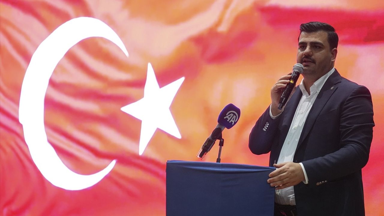 AK Parti Genel Sekreteri İnan, CHP'yi 'Berlin Kaplanı' Eleştirisiyle Hedef Aldı