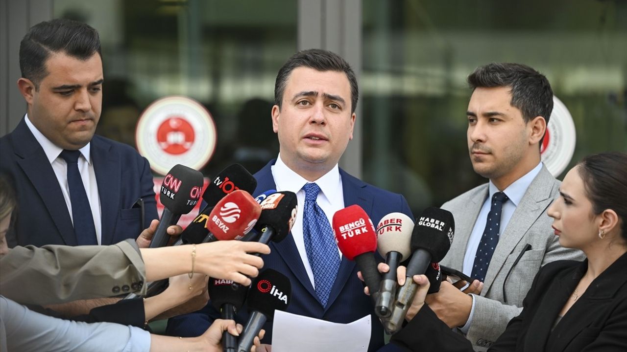 AK Parti'li Gökçek, ABB'nin Su Tarifelerine Dava Açtı