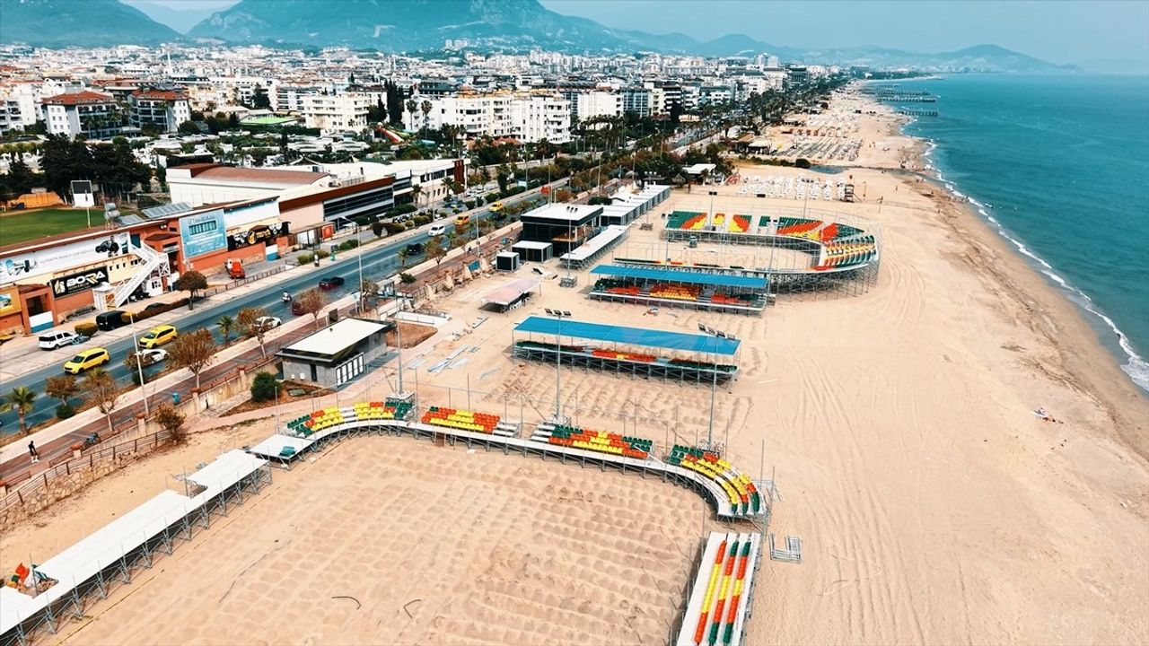 Alanya'da Avrupa Plaj Hentbolu Şampiyonaları için Hazırlıklar Devam Ediyor