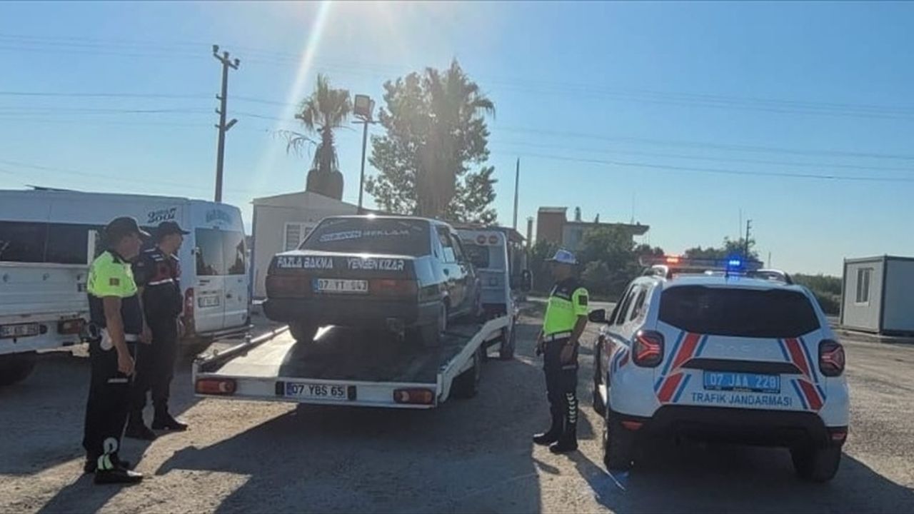 Antalya'da Drift Yapan Sürücüye 65 Bin 69 Lira Ceza