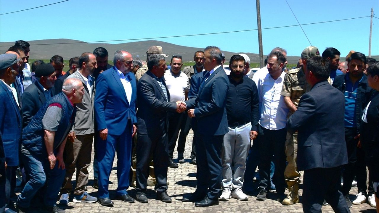 Ardahan'da 13 Yıllık Husumet Son Buldu: İki Aile Barıştı