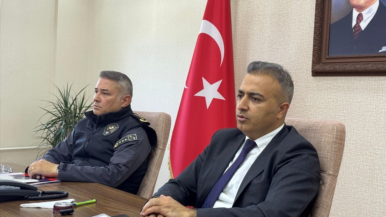 Ardahan'da Yıldırım Isabeti: 3 Çoban Hayatını Kaybetti