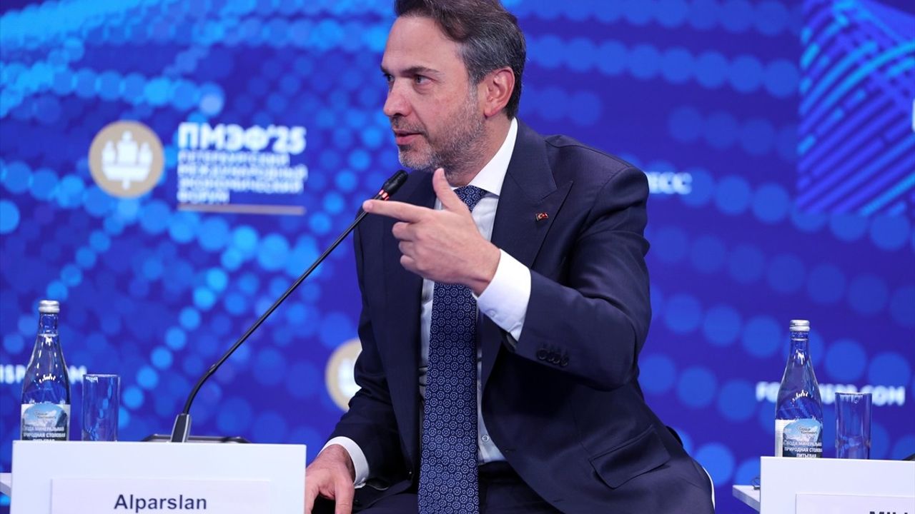 Bakan Bayraktar: Nükleer Enerji Türkiye'nin Ekonomik İhtiyacı