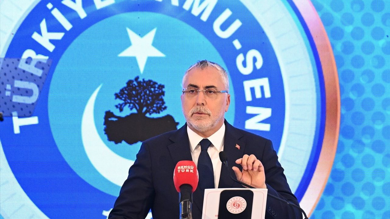 Bakan Işıkhan: Kamu İşçilerine İkinci Zam Teklifi Bu Hafta Verilecek