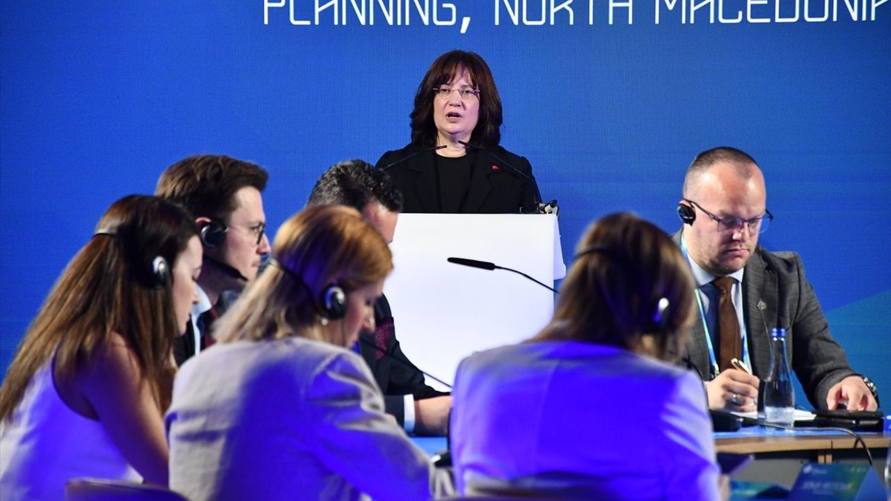 Bakan Yardımcısı Varank: Türkiye Yenilenebilir Enerji Geçişinde Önemli Adımlar Atıyor