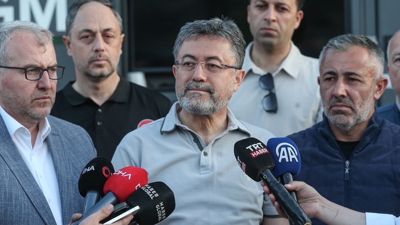 Bakan Yumaklı'dan Bilecik'teki Yangınlar Hakkında Önemli Açıklamalar