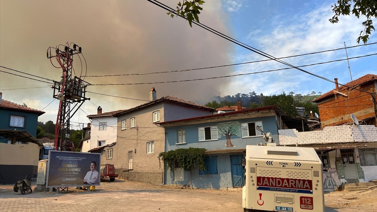 Balıkesir'de Orman Yangınları: Vali Ustaoğlu'ndan Açıklama