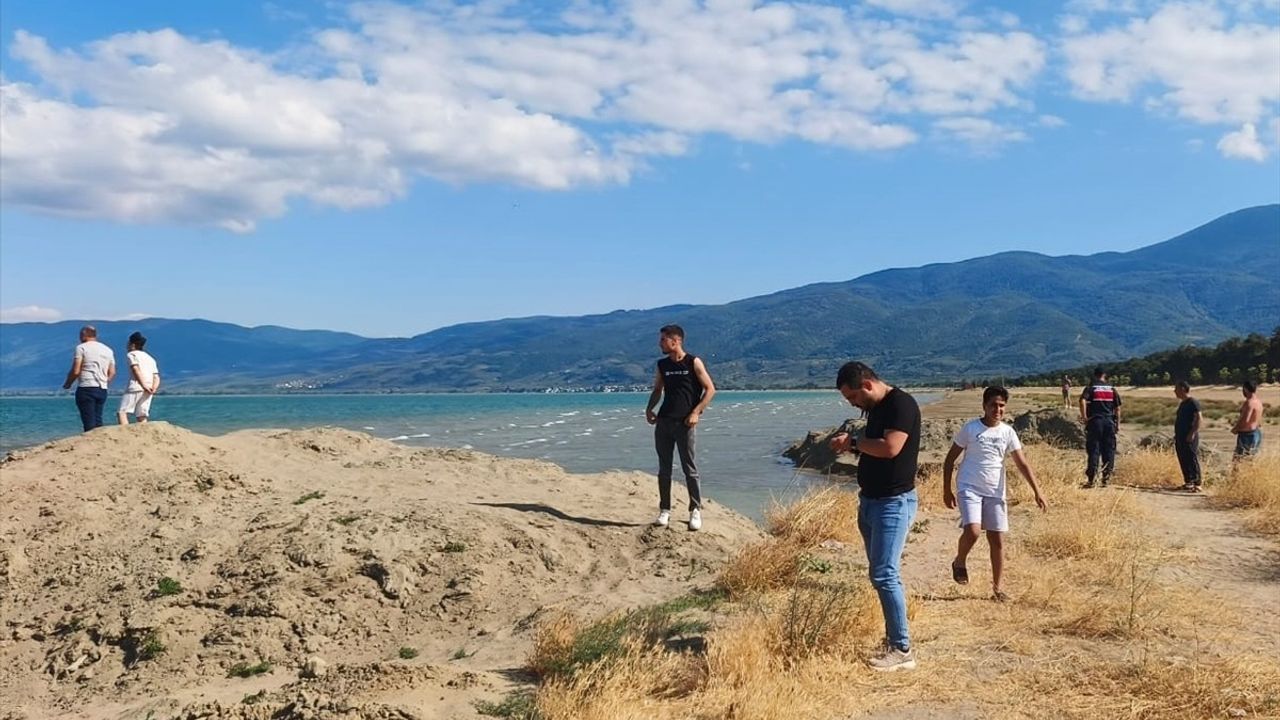 Bursa'da Kaybolan İki Kuzenin Cesetleri İznik Gölü'nde Bulundu
