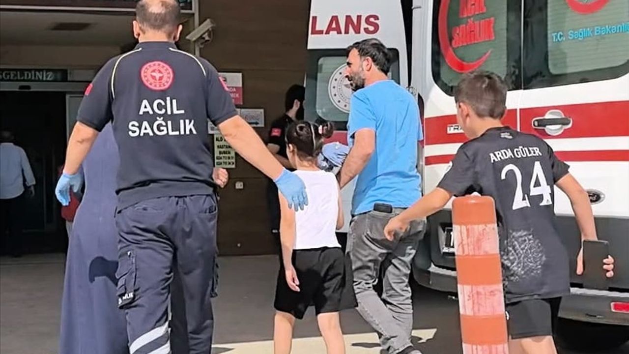 Bursa'da Kumbarasını Açarken Yaralanan Çocuk Tedaviye Alındı