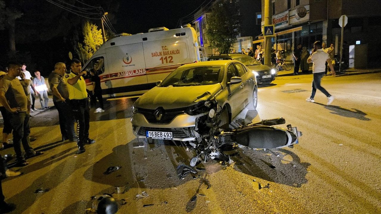 Bursa'da Motosiklet Kazası: Sürücü Ağır Yaralandı