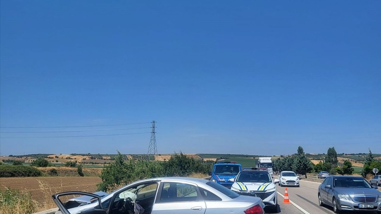 Bursa'da Trafik Kazası: 5 Yaralı