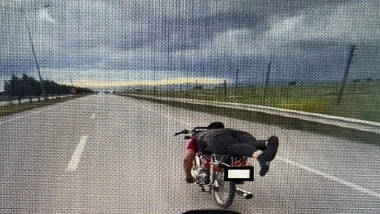 Çanakkale'de Motosiklet Sürücüleri Gözaltına Alındı: Trafikte Çirkin Manzara