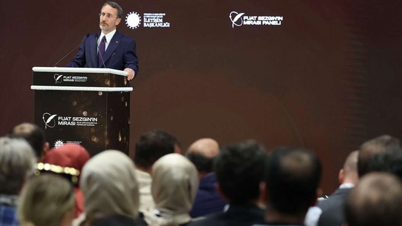 Cumhurbaşkanlığı İletişim Başkanı Altun, Fuat Sezgin'in Mirasını Vurguladı