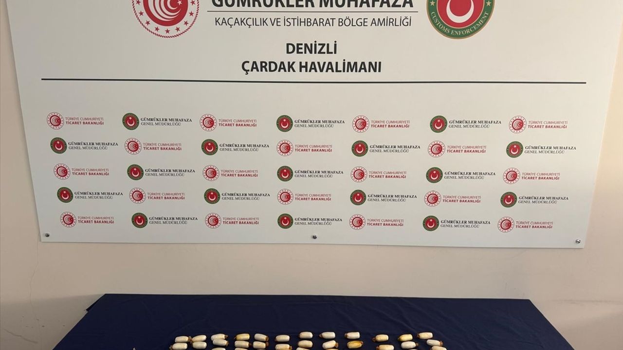 Denizli Havalimanı'nda 74 Kapsül Uyuşturucu Ele Geçirildi