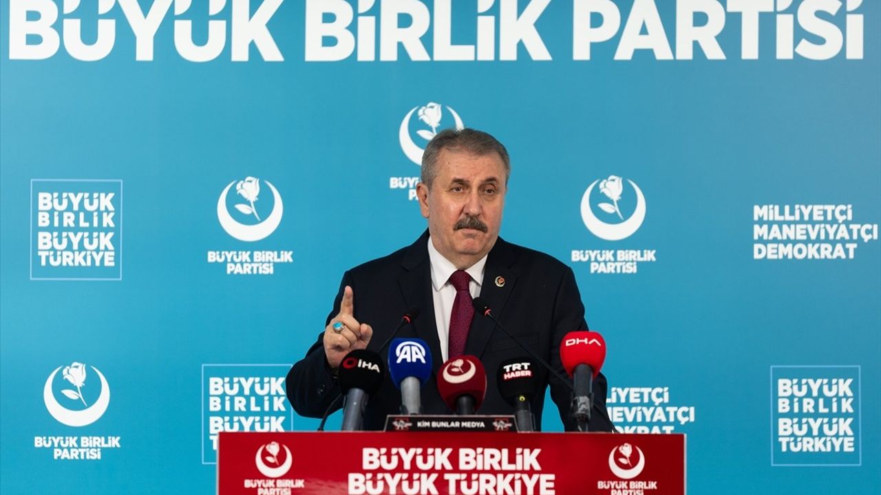 Destici: İran'dan Sonra Hedef Türkiye