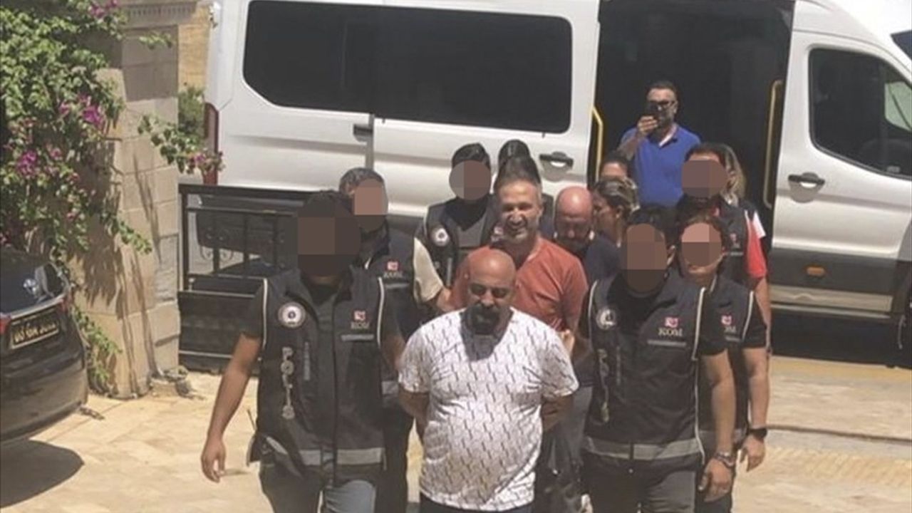 Didim Belediyesi'nde Zimmet Operasyonu: 4 Tutuklama