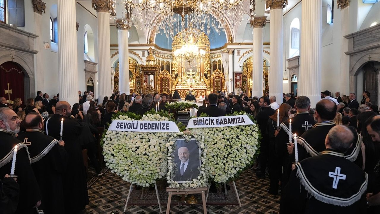 Dikran Gülmezgil için Cenaze Töreni Düzenlendi