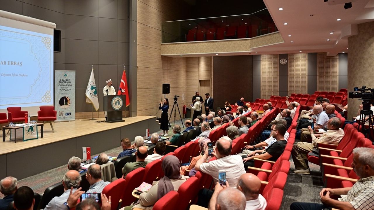 Diyanet İşleri Başkanı Erbaş, Ehlibeyt Konusunda Önemli Mesajlar Verdi