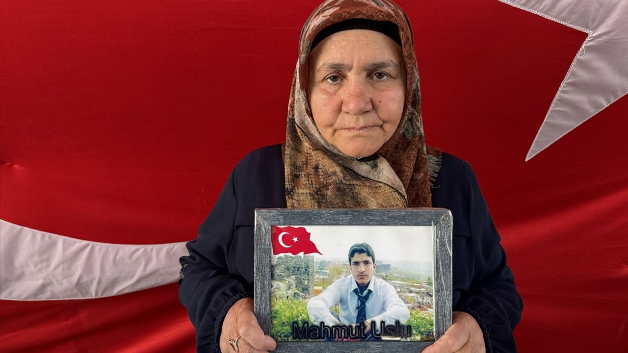 Diyarbakır Anneleri, Evlatları İçin Nöbete Devam Ediyor