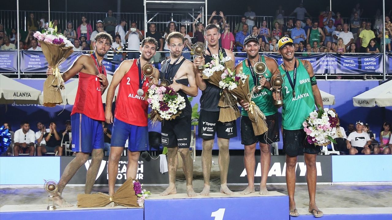 Dünya Plaj Voleybolu Pro Tur 2025'te Çekya Şampiyonluk İle Taçlandı