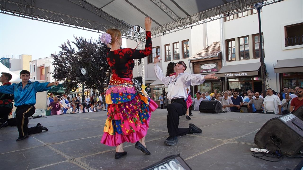 Edirne 5. Balkan Folklor Festivali Coşkuyla Başladı