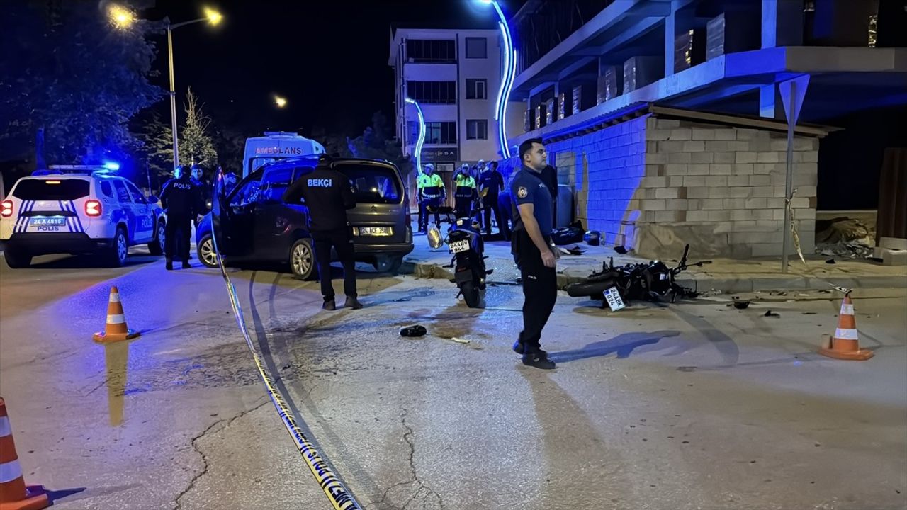 Erzincan'da Trafik Kazası: 2 Ölü, 1 Yaralı