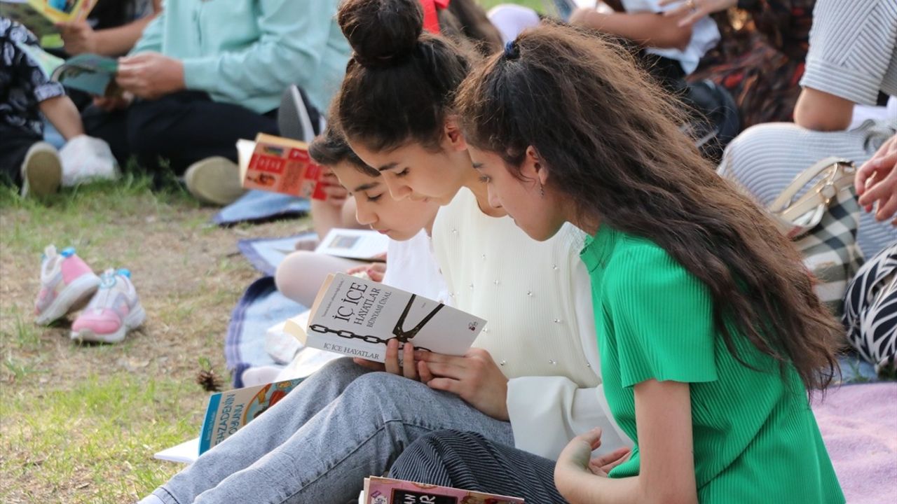 Erzurum'da Aileler 'Dijital Detoks' Kampında Bir Araya Geldi