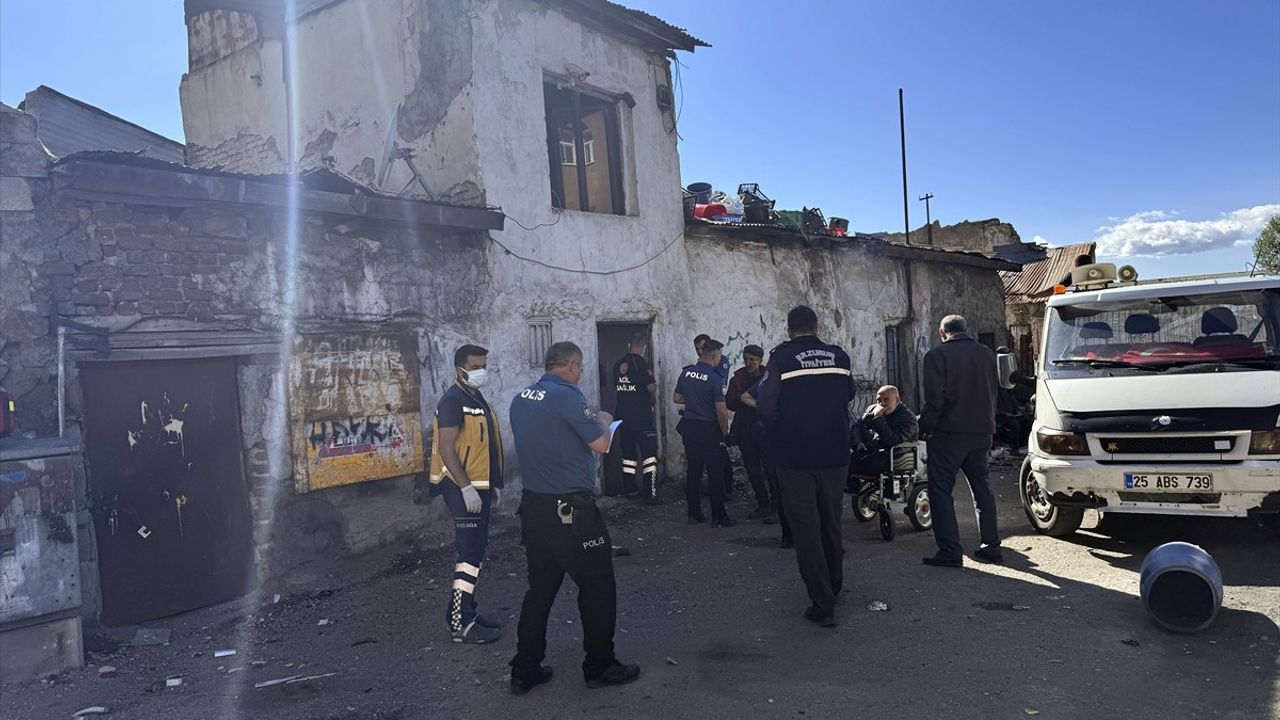 Erzurum'da Yalnız Yaşayan 62 Yaşındaki Adam Evinde Ölü Bulundu