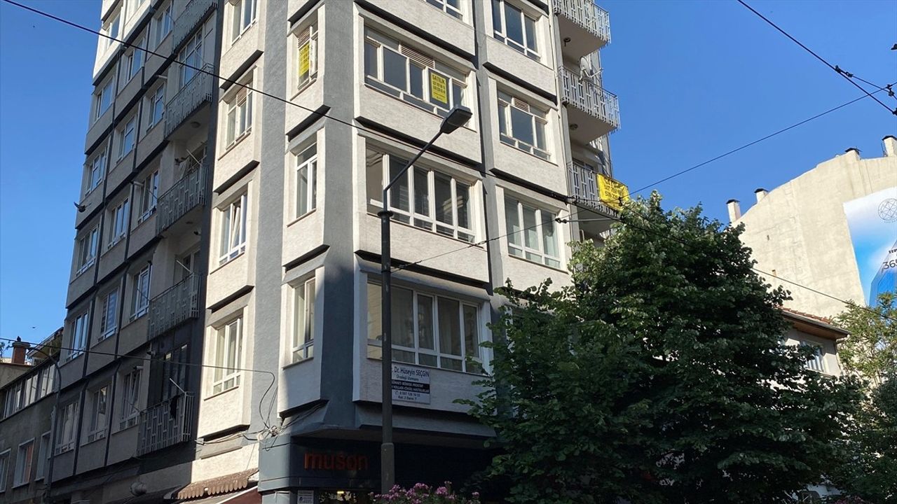 Eskişehir'de Emekli Doktorun Mysterious Ölümü