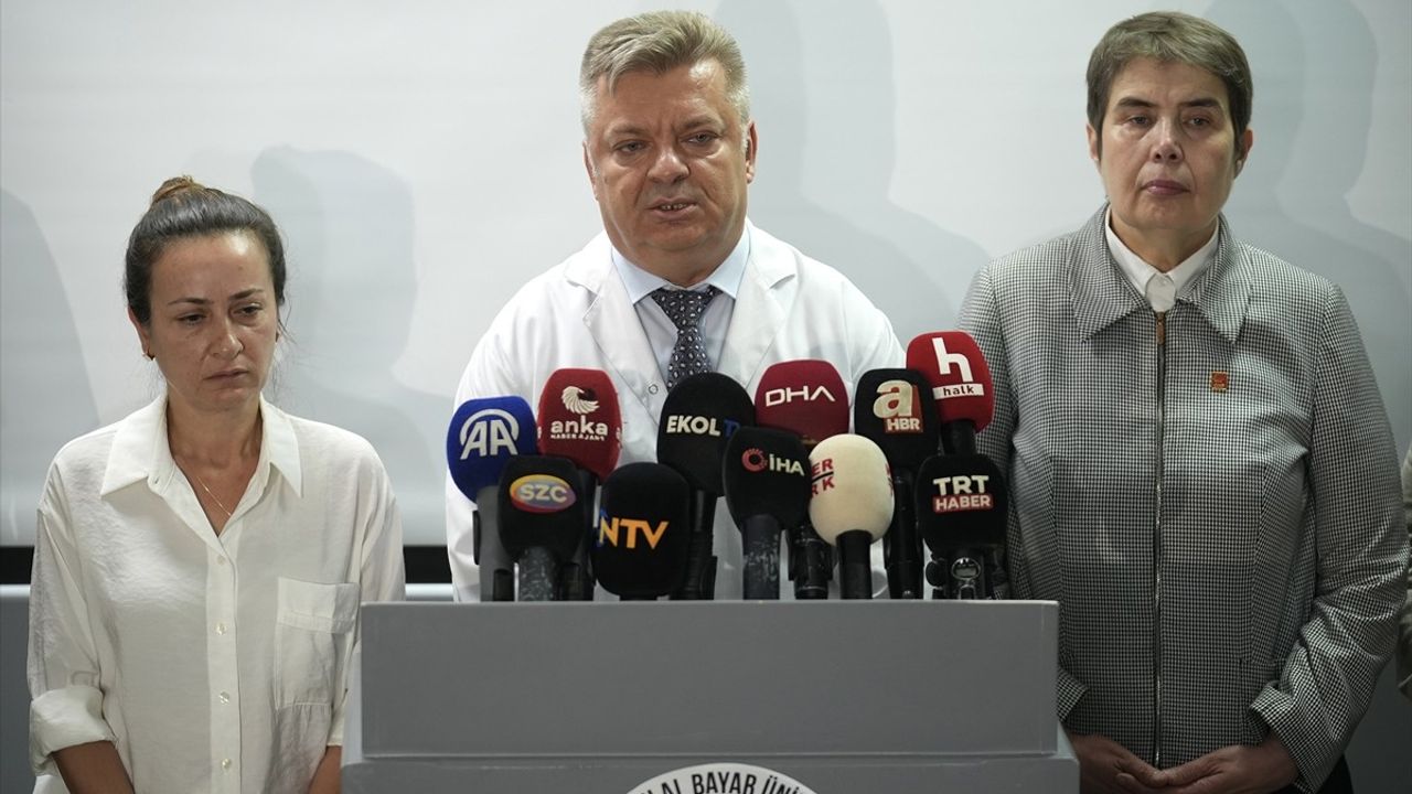 Ferdi Zeyrek'in Sağlık Durumu: Prof. Dr. Topçu'dan Önemli Açıklama