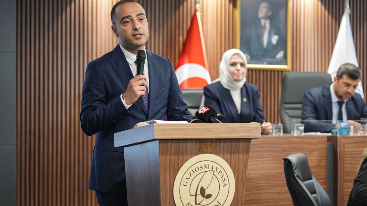 Gaziosmanpaşa Belediyesi'nde AK Parti'ye Yeni Başkanvekili: Eray Karadeniz