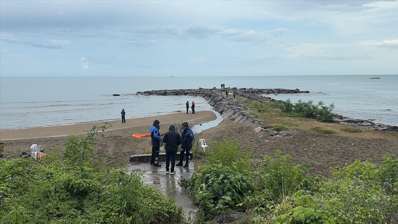 Giresun'da Kaybolan Çocuk İçin Arama Çalışmaları Devam Ediyor