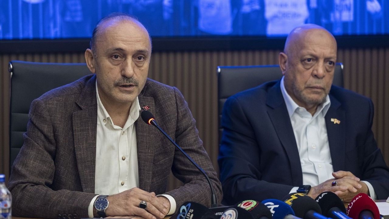 HAK-İŞ'ten Kamu İşçileri İçin Emek Hakkı Talebi