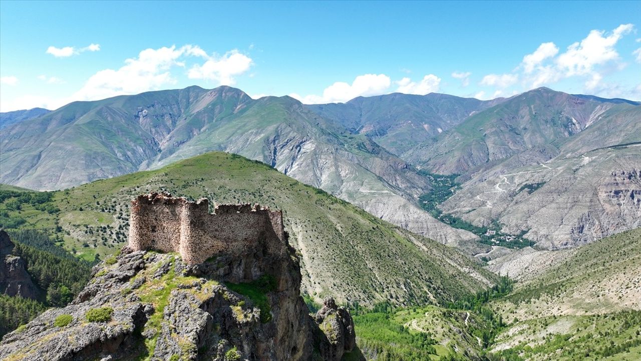 Hırçer Kalesi: Erzurum'un Tarih Güzelliği Yüzyıllardır Ayakta