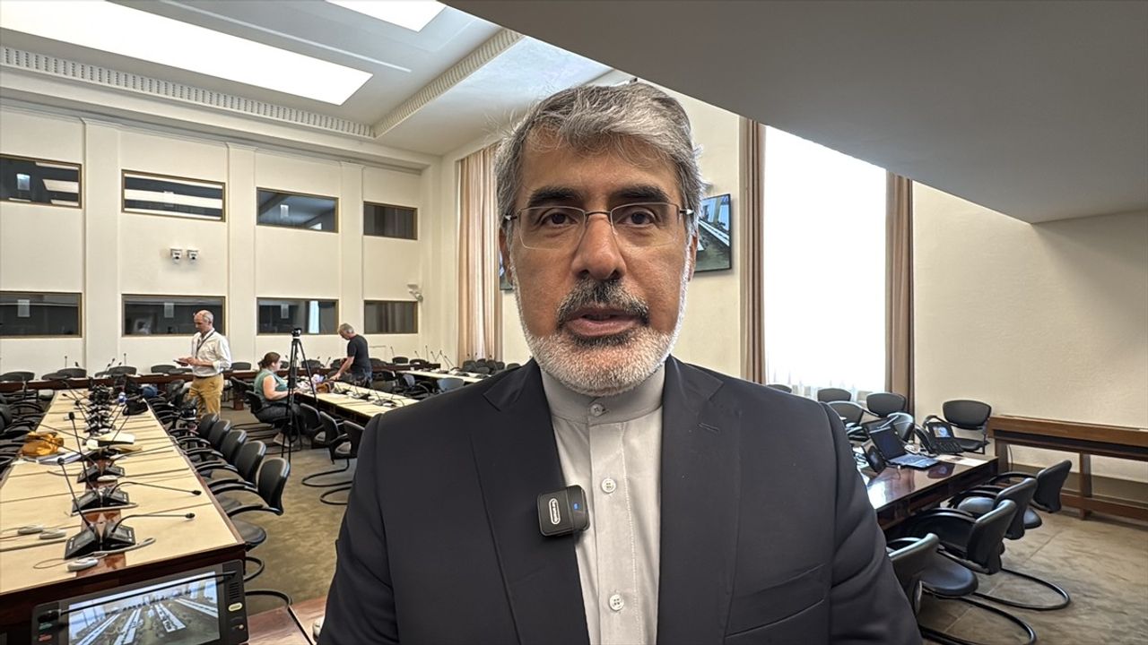 İran: İsrail'e Saldırılara Karşı Kararlı Yanıt Veriyoruz