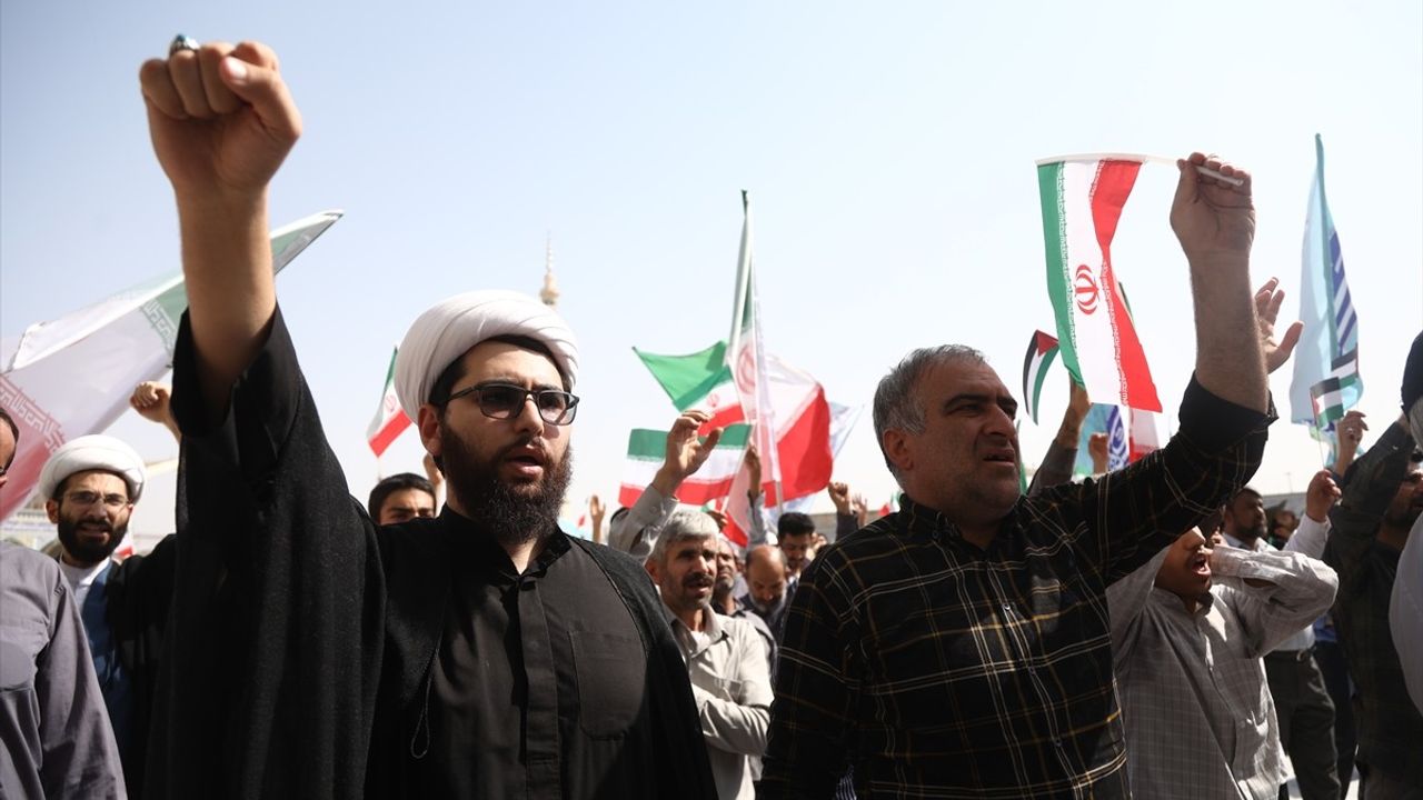 İsrail Savunma Bakanı Yisrael Katz İle İran Aleyhine Saldırı Açıklaması